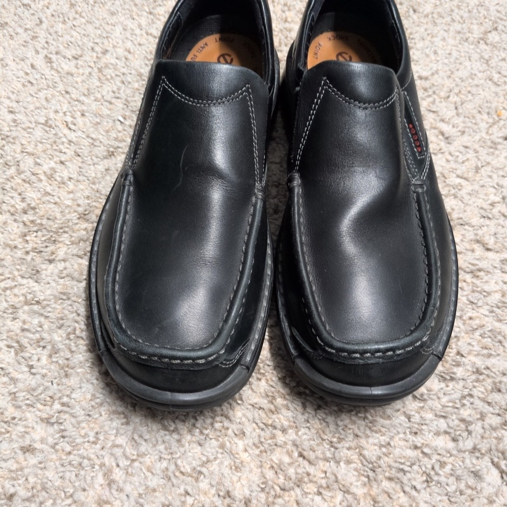 Men's Ecco Black Leather Slip On Shoes 9.5